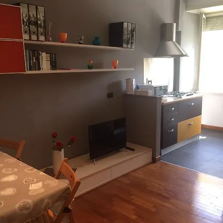 Apartment Rosa's House Rom